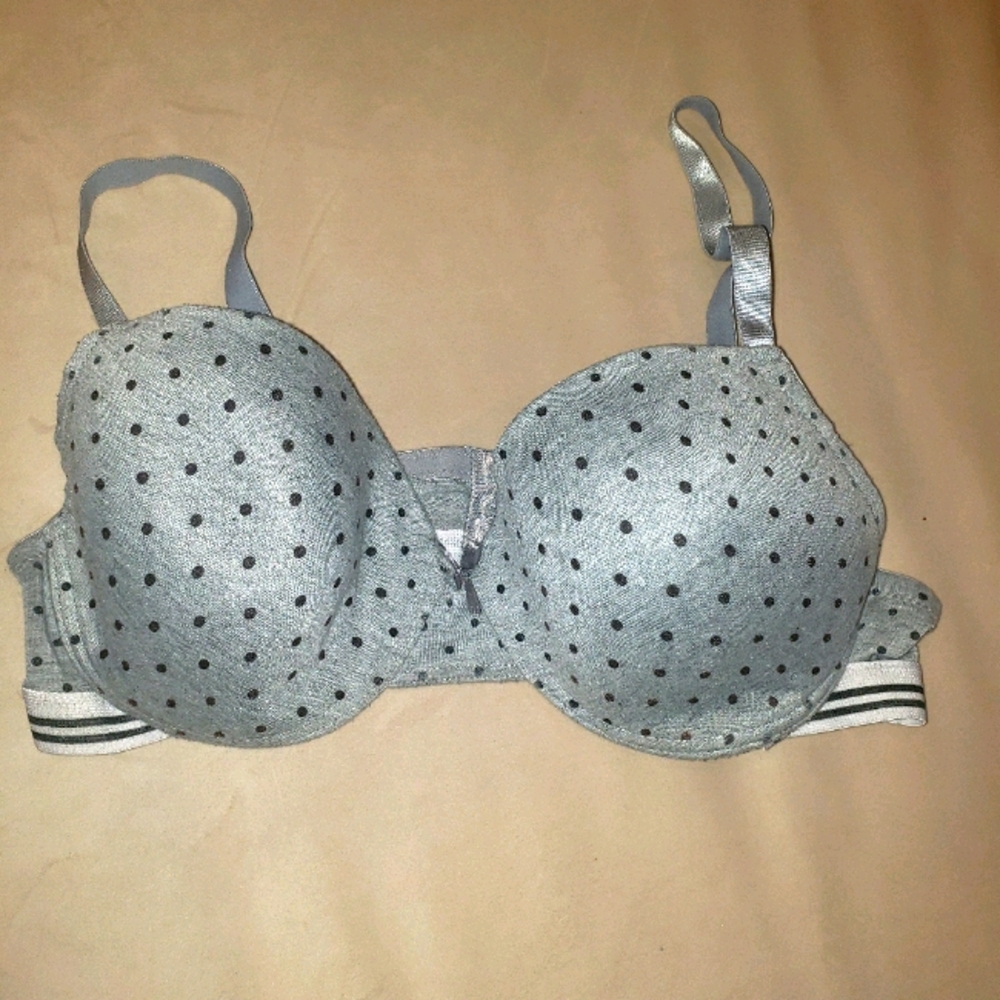 Polkadot bra